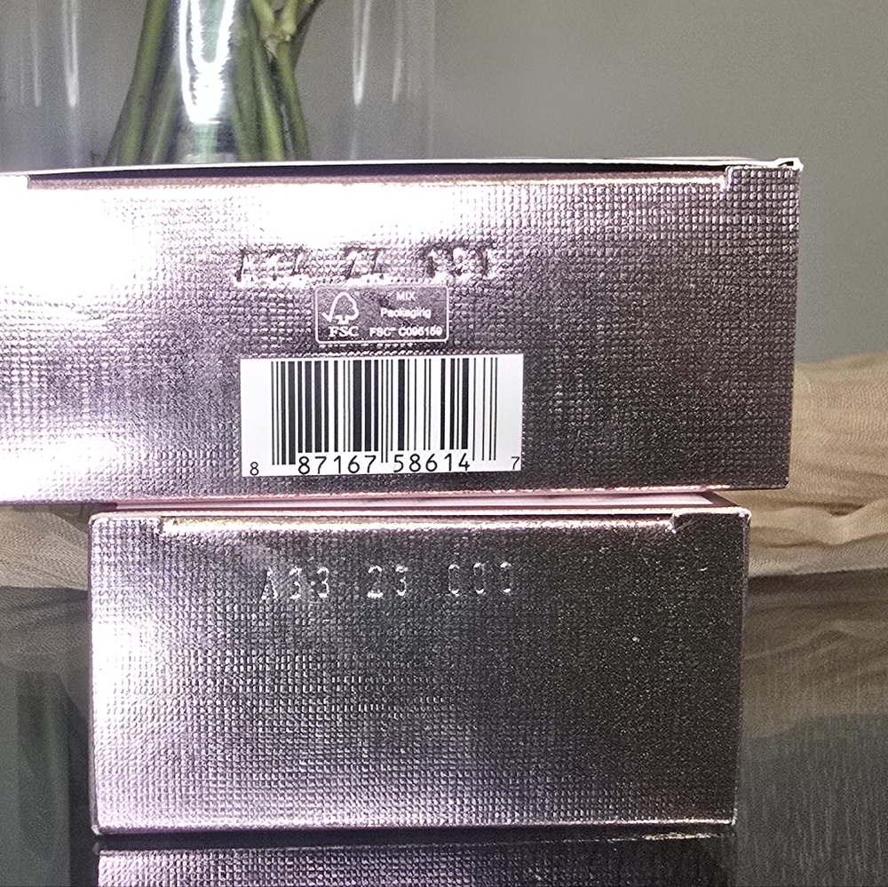 Estee Lauder Beautiful Magnolia Intense & Beautiful Magnolia - Picture 5 of 5